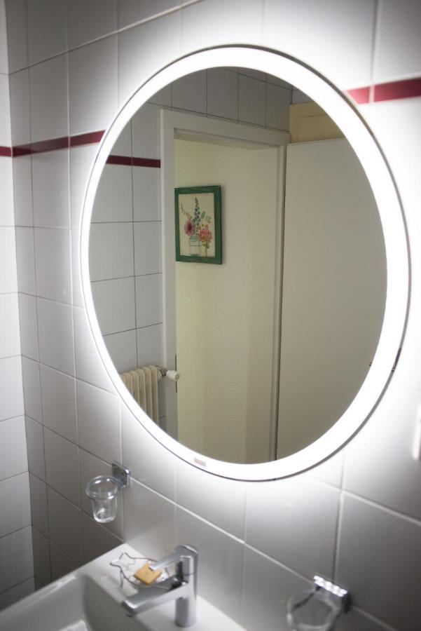 Hotel De La Beroche Saint-Aubin-Sauges Kültér fotó
